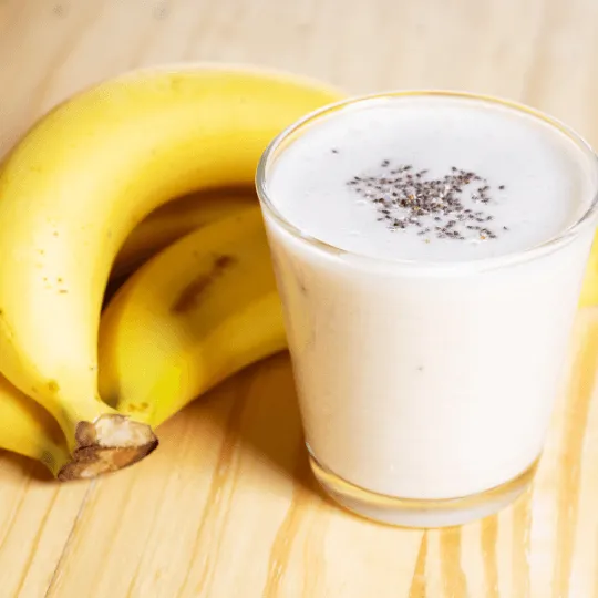 Pindakaas-banaan smoothie met chiazaad